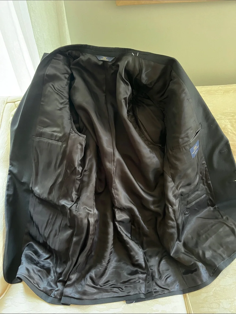 Brooks Brothers Black Sport Coat with Dark Brown Lining